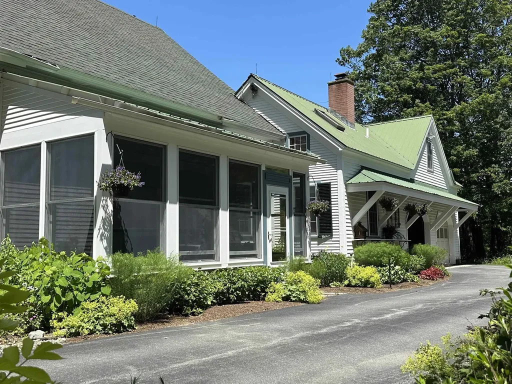 516 Rockingham Hill Road Rockingham VT 05154