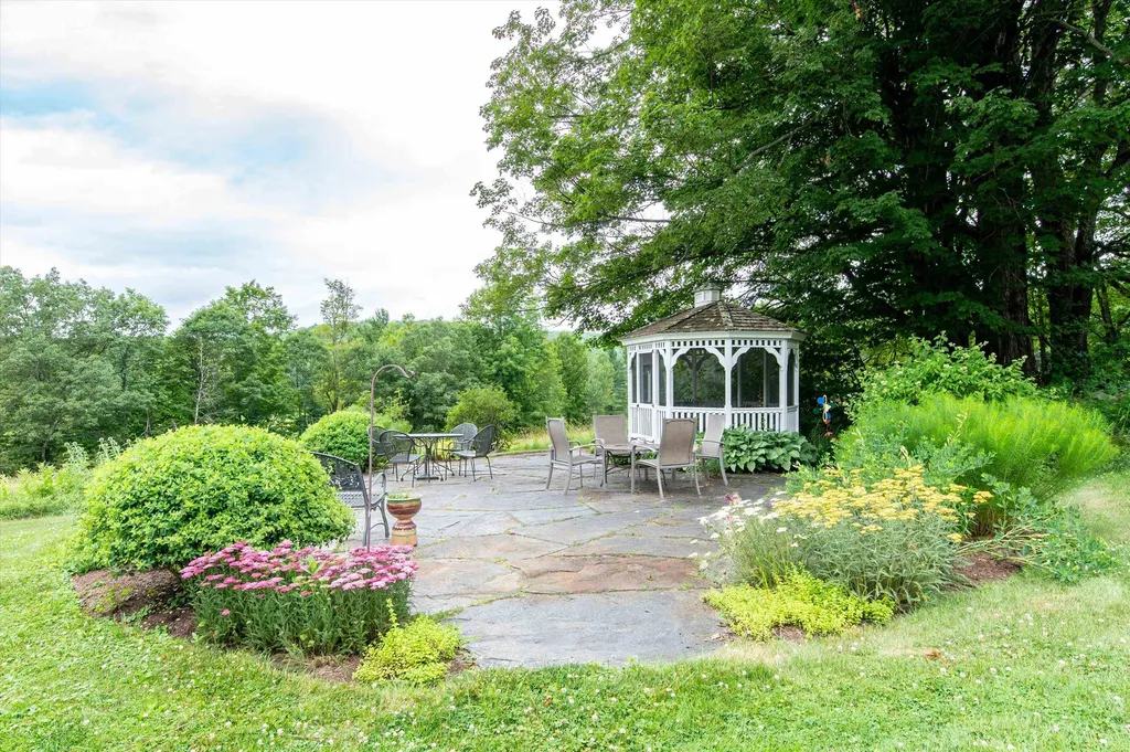 516 Rockingham Hill Road Rockingham VT 05154