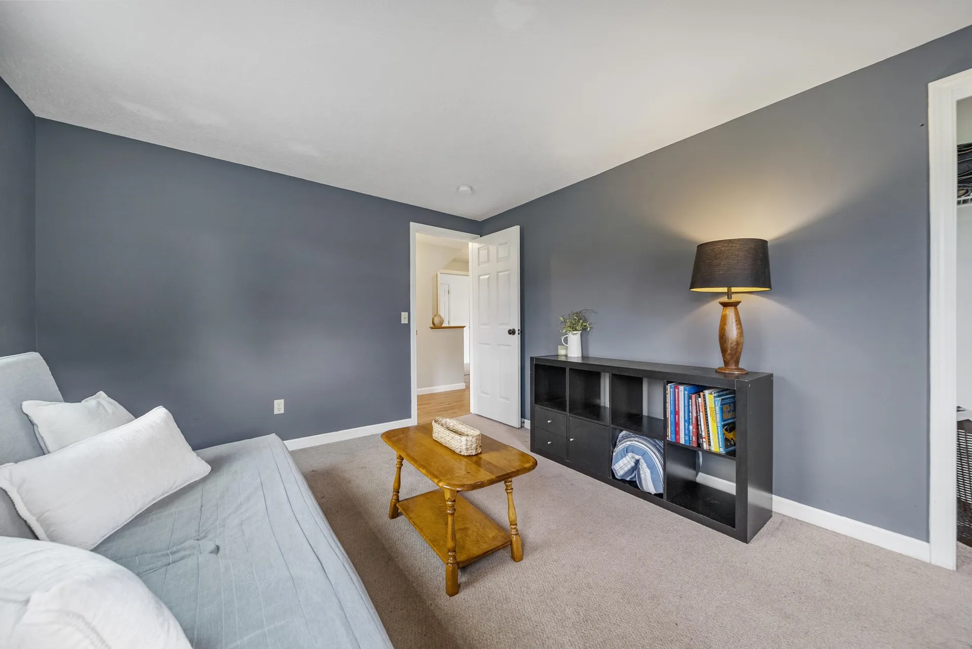 69 Litchfield Road Londonderry NH 03053