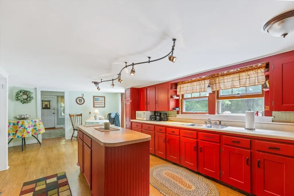 52 Christian Hill Road Swanzey NH 03446