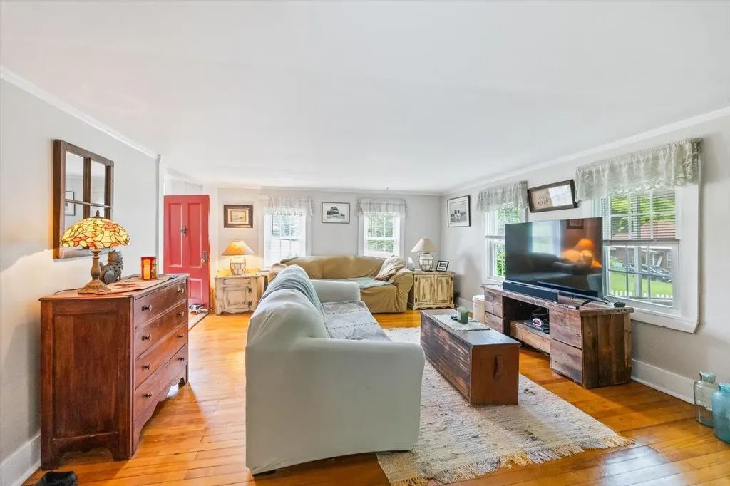 52 Christian Hill Road Swanzey NH 03446