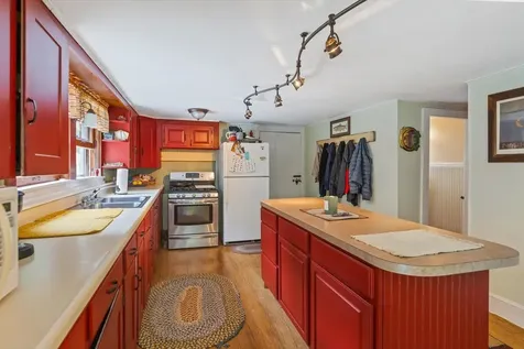 52 Christian Hill Road Swanzey NH 03446