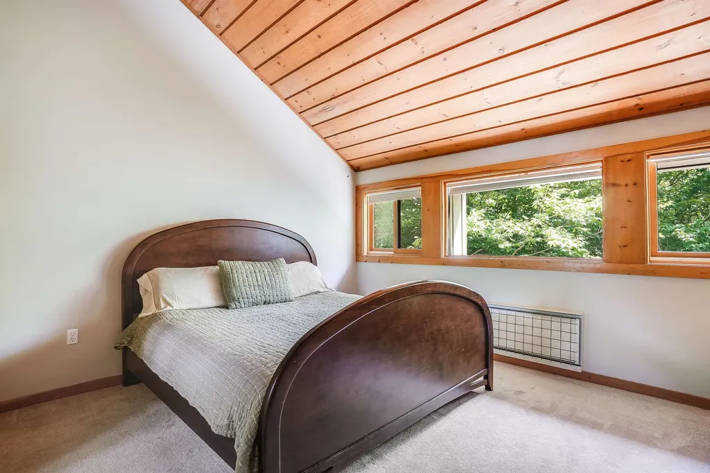 144 Clearbrook Road Lincoln NH 03251