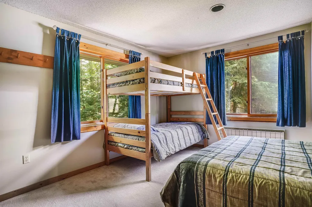 144 Clearbrook Road Lincoln NH 03251