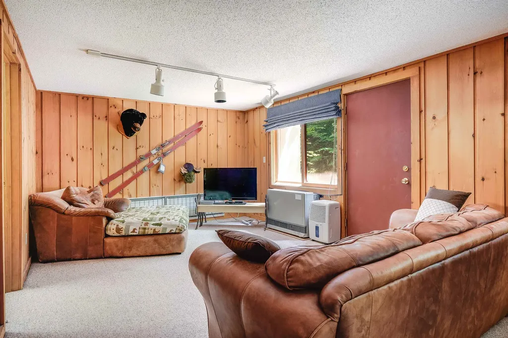 144 Clearbrook Road Lincoln NH 03251