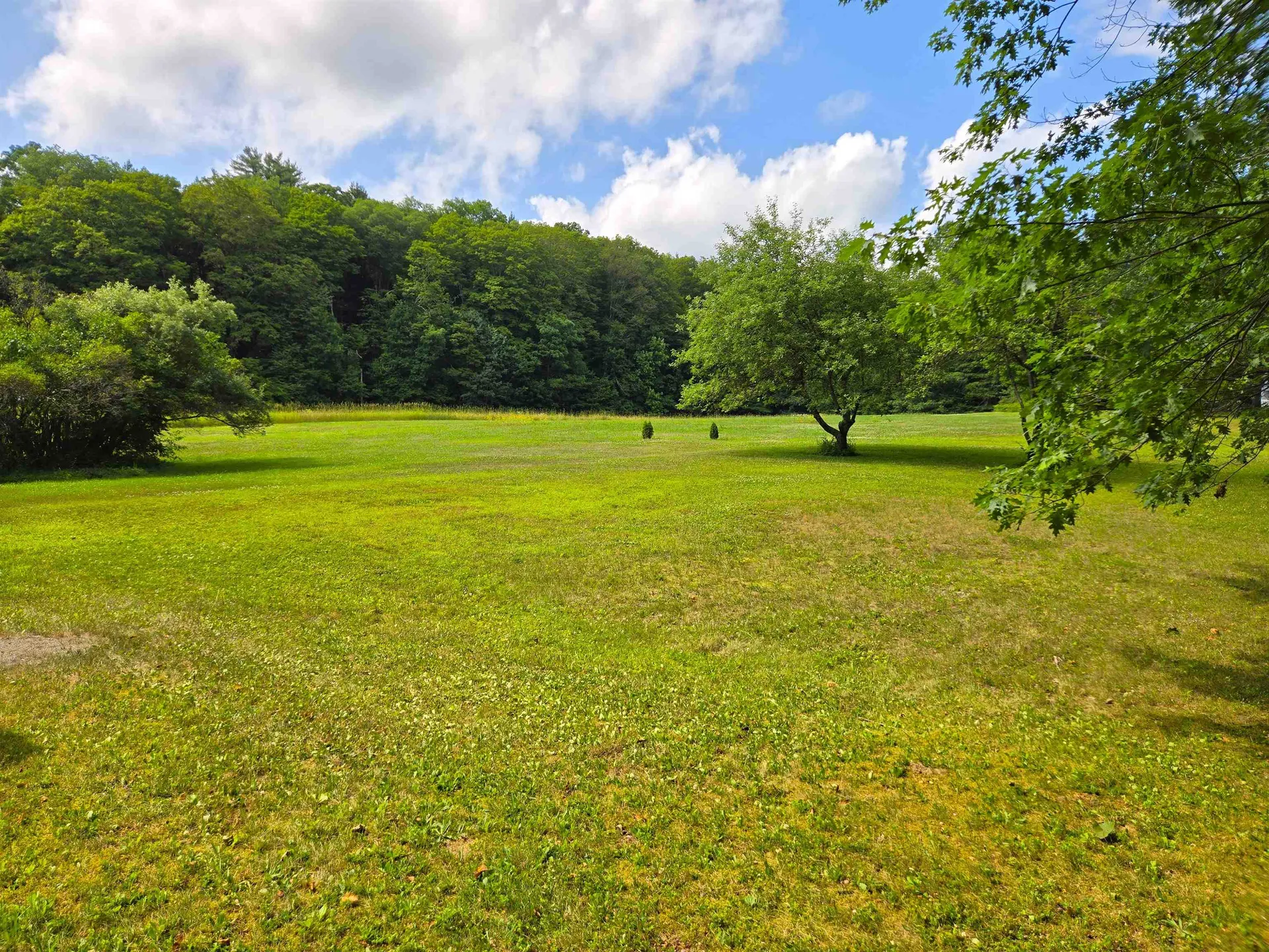 172 School House Road Dummerston VT 05301
