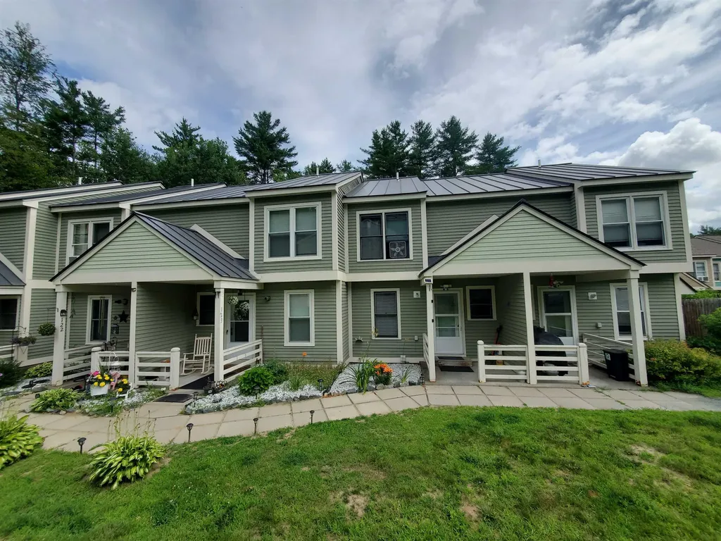 42 Marsten Lane Enfield NH 03748