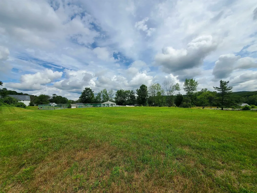 42 Marsten Lane Enfield NH 03748