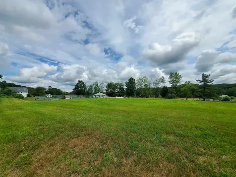 42 Marsten Lane Enfield NH 03748