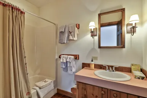 181 Meadow Hawk Road Plymouth VT 05056
