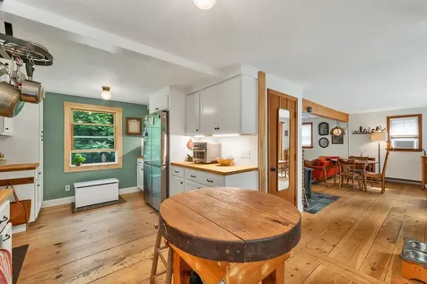 58 Lily Pond Road Barrington NH 03825