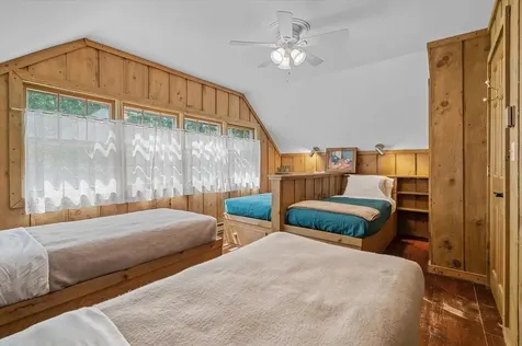 66 Summit Trails Road Weston VT 05161