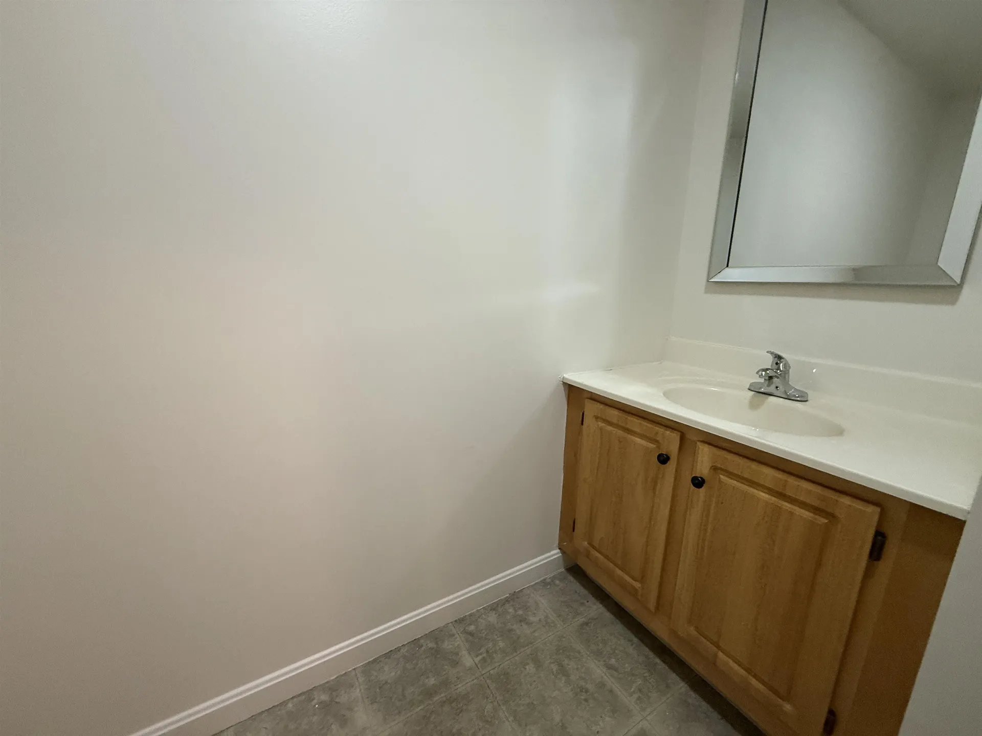 144 Main Street Fremont NH 03044