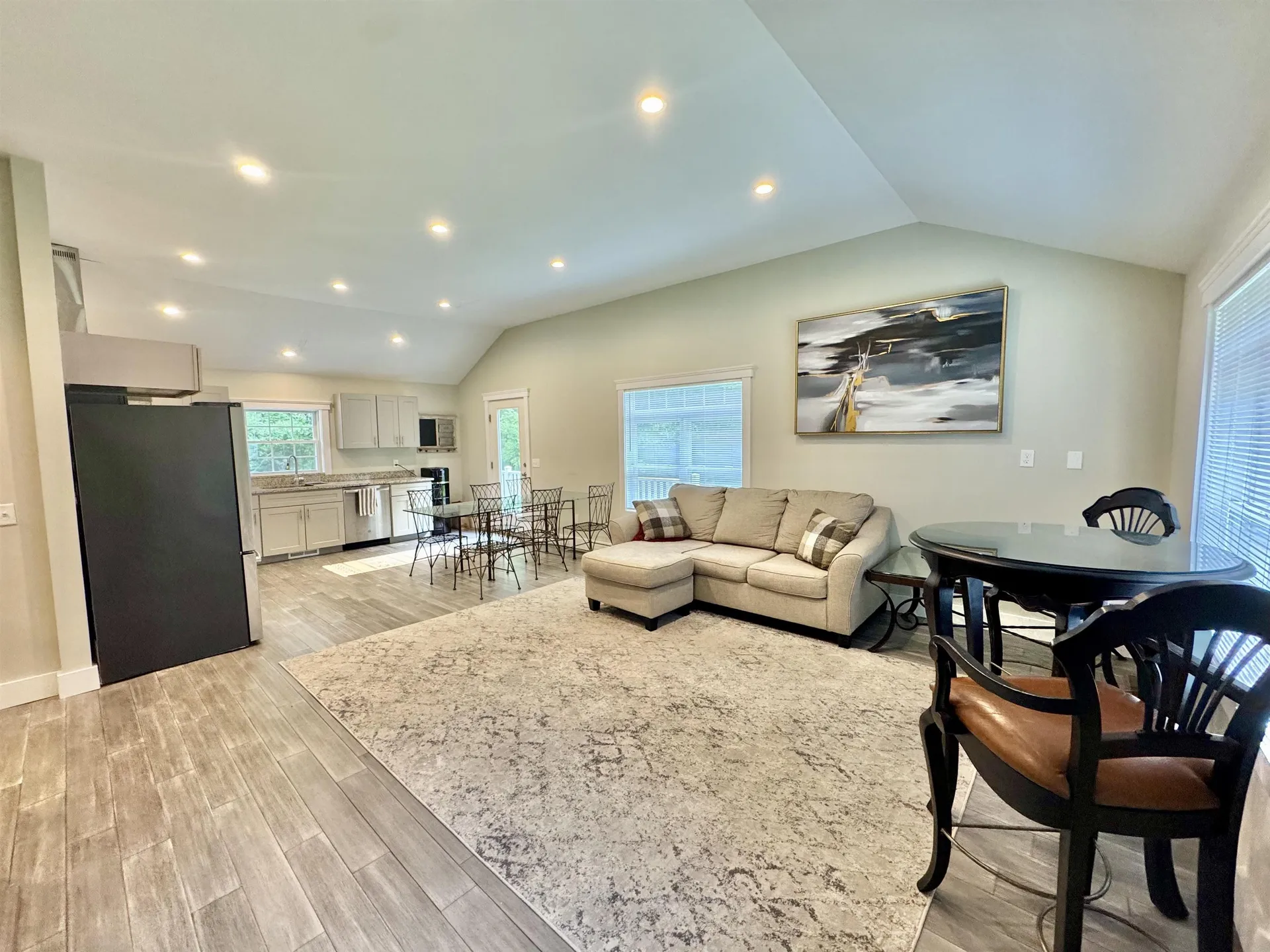 90 Kings Highway Hartford VT 05001