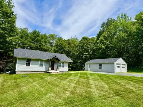 90 Kings Highway Hartford VT 05001