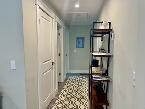 90 Kings Highway Hartford VT 05001