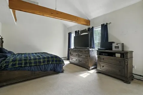 12 Stanwood Road Salem NH 03079