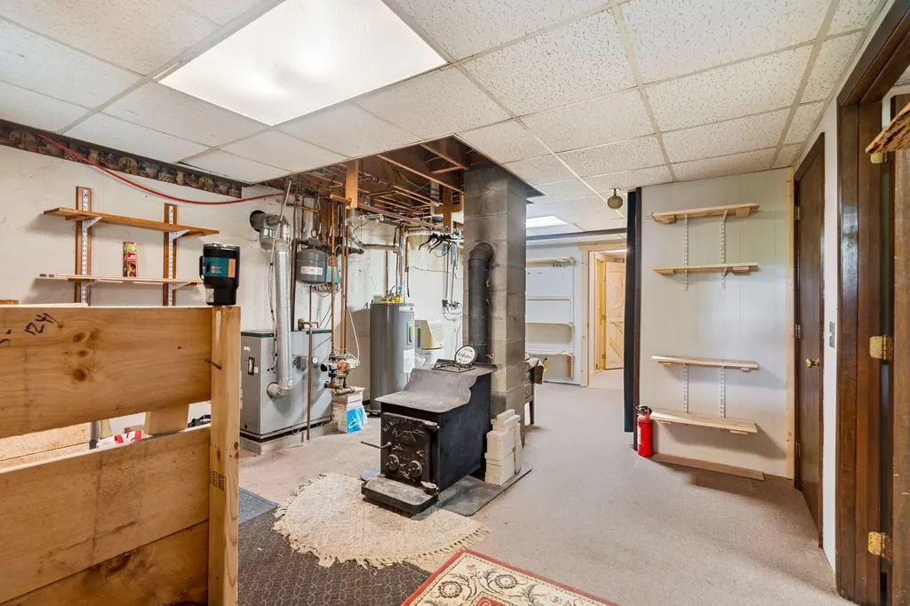 87 Old Chandlers Mills Road Unity NH 03743