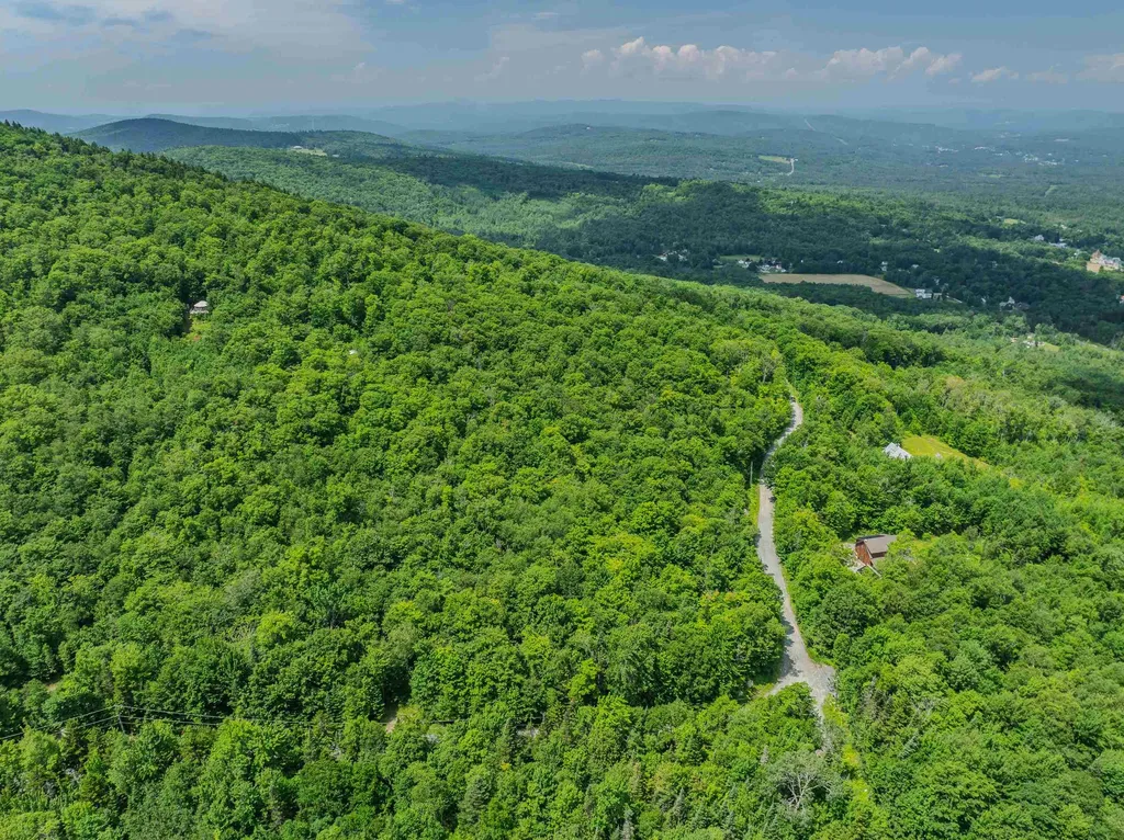 Mountain View Lane Bethlehem NH 03574