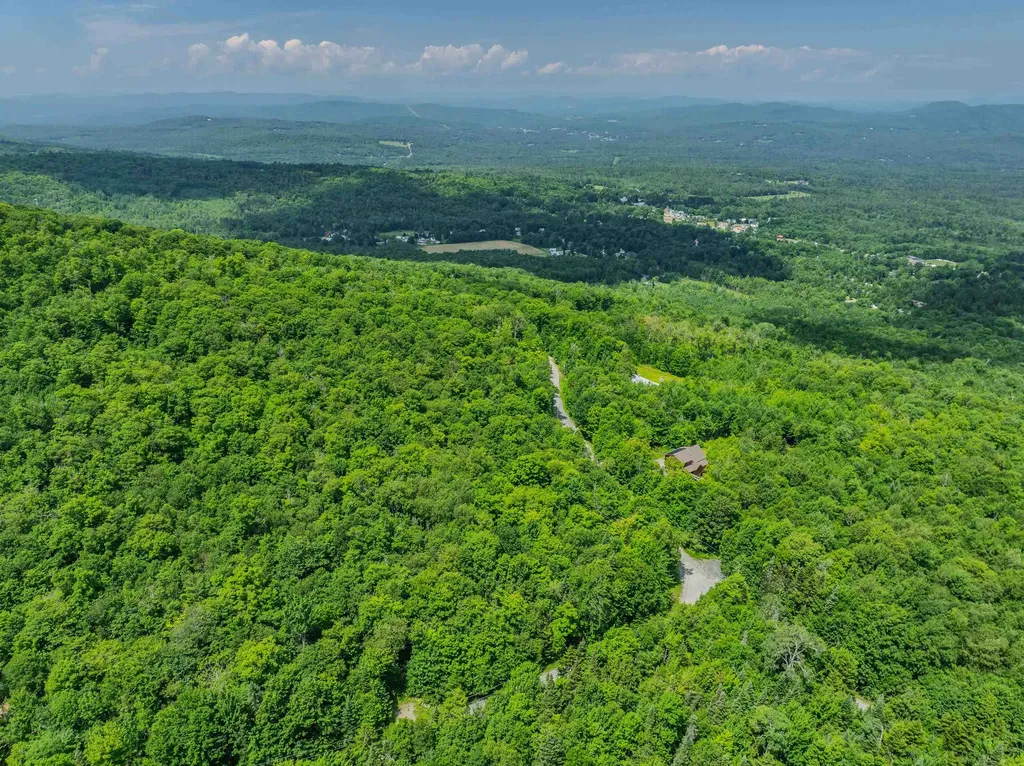 Mountain View Lane Bethlehem NH 03574