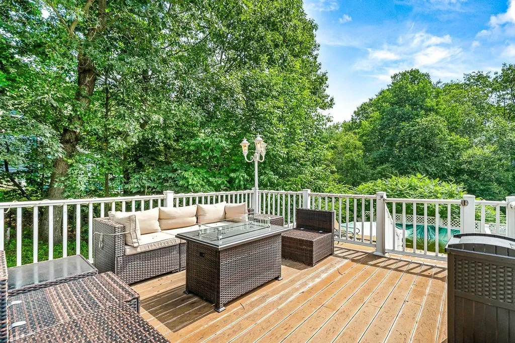 4 Joseph Street Derry NH 03038