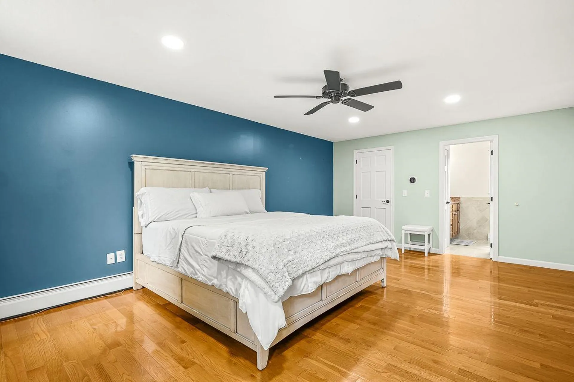 4 Joseph Street Derry NH 03038