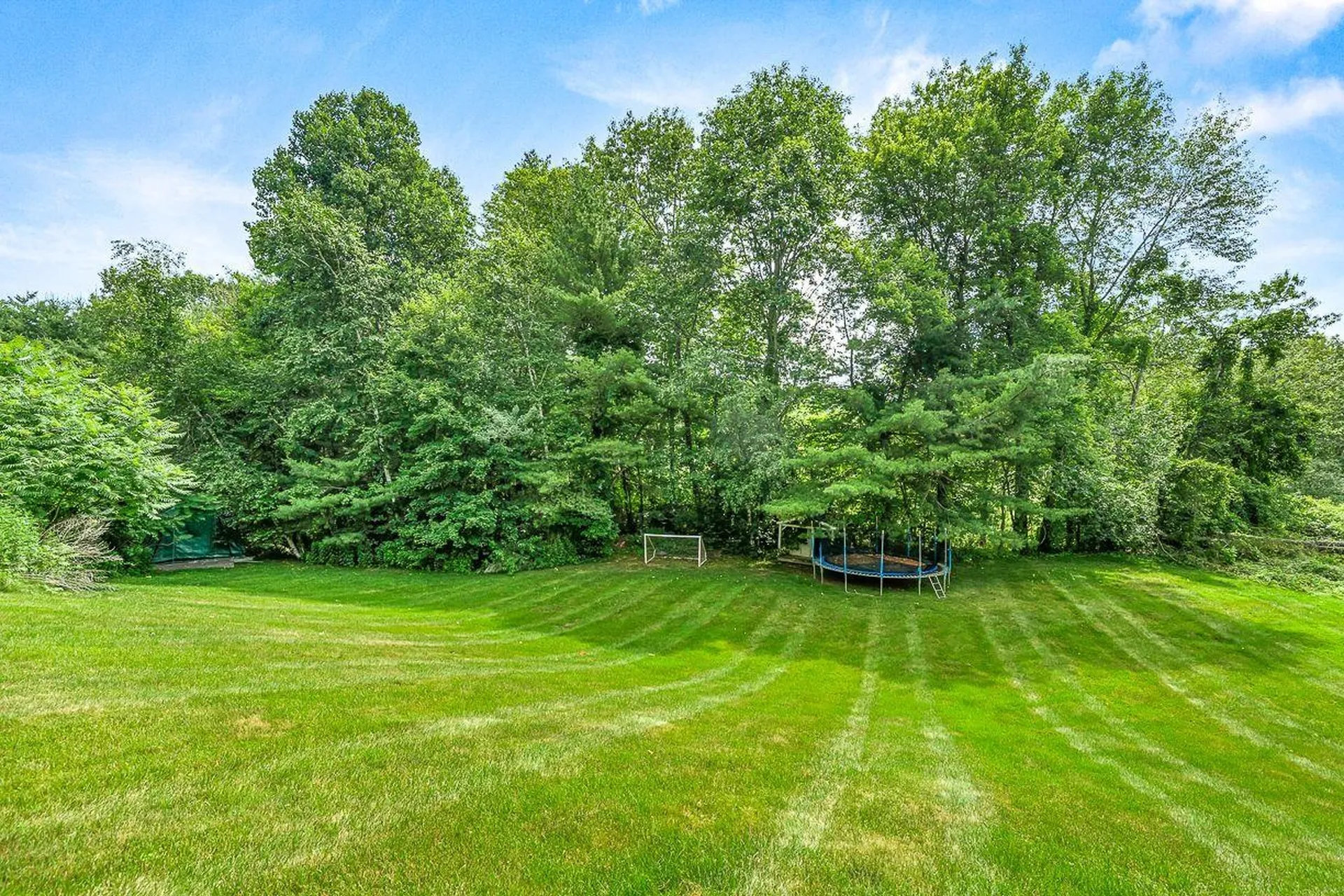 4 Joseph Street Derry NH 03038