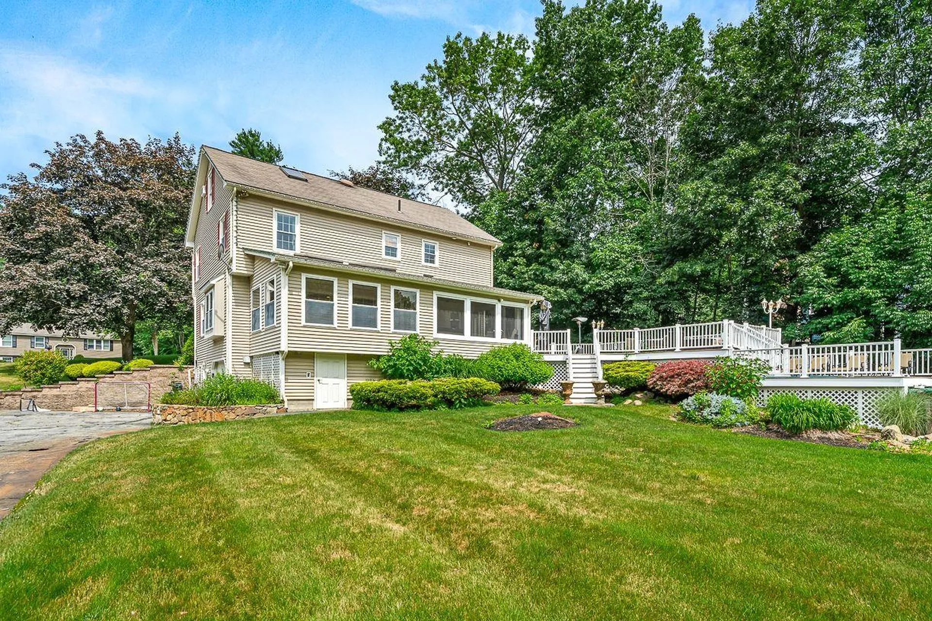 4 Joseph Street Derry NH 03038