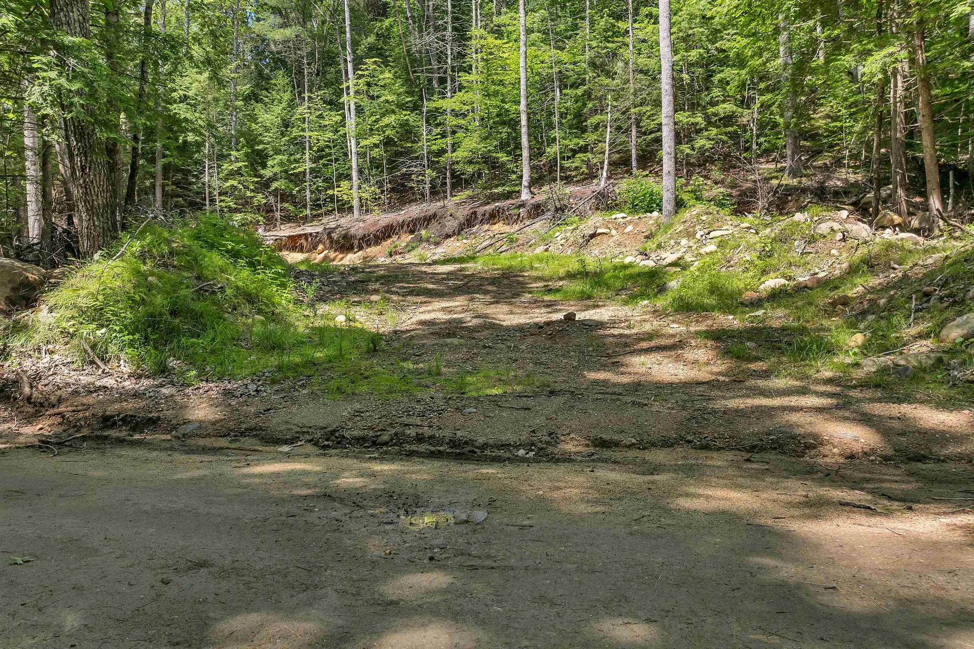 M10 L26-3 Valley Dam Road Barnstead NH 03225