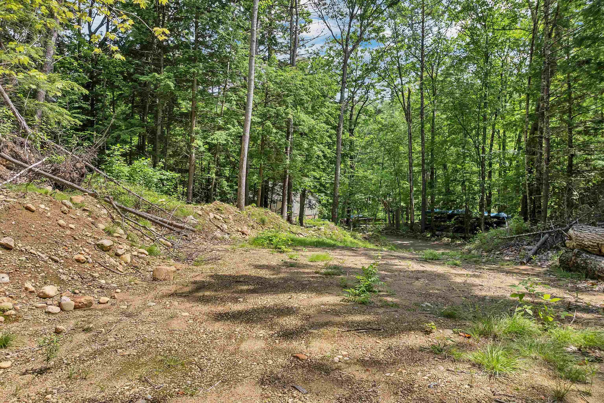 M10 L26-3 Valley Dam Road Barnstead NH 03225