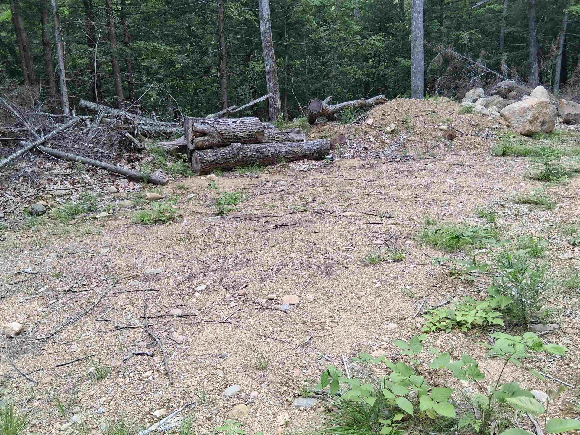 M10 L26-3 Valley Dam Road Barnstead NH 03225