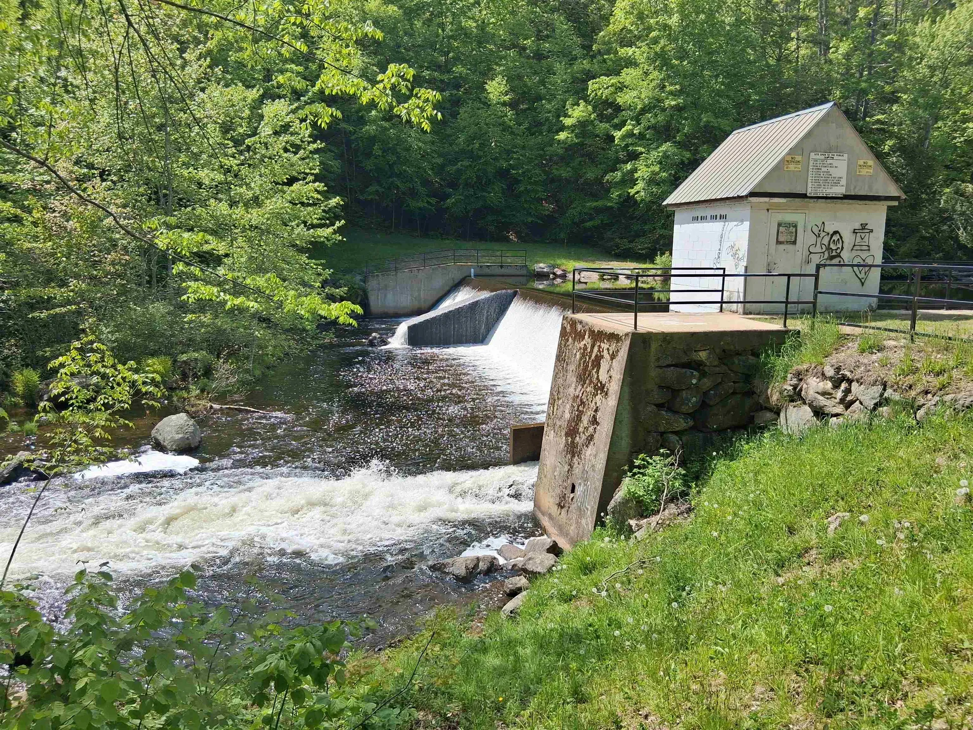 M10 L26-3 Valley Dam Road Barnstead NH 03225