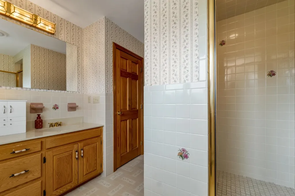 316 Sugar Hill Road Easton NH 03580