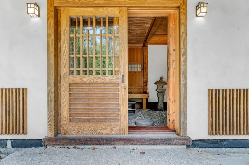 187 Huntress Bridge Road Effingham NH 03882