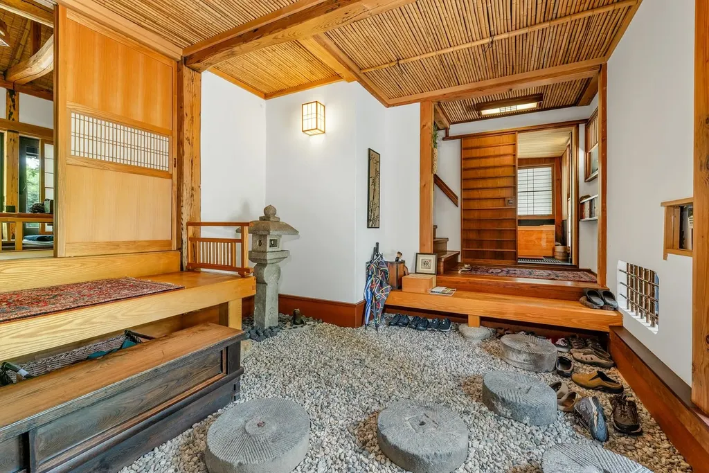 187 Huntress Bridge Road Effingham NH 03882