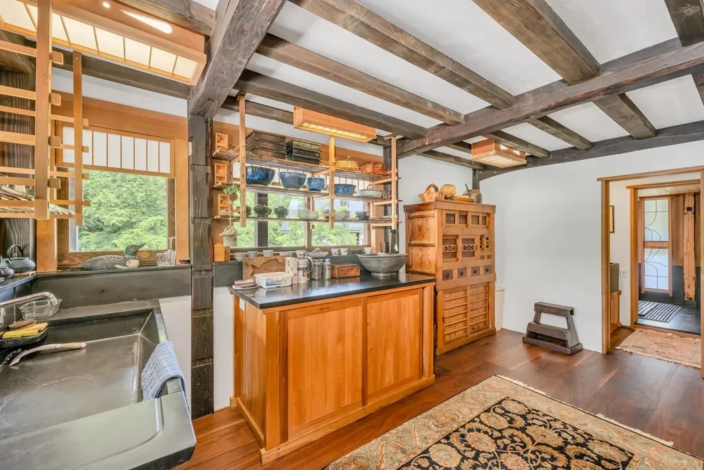 187 Huntress Bridge Road Effingham NH 03882