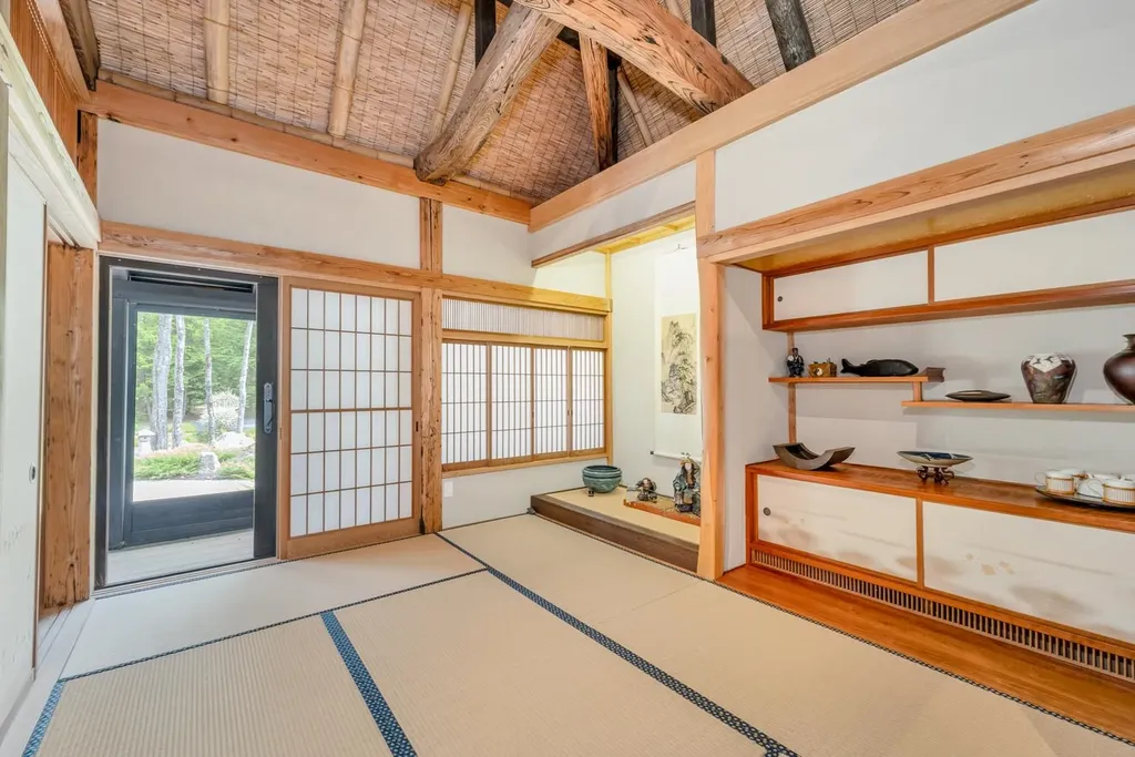 187 Huntress Bridge Road Effingham NH 03882