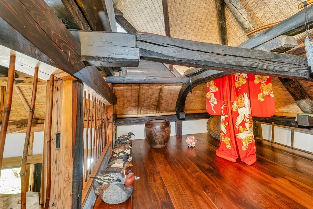 187 Huntress Bridge Road Effingham NH 03882