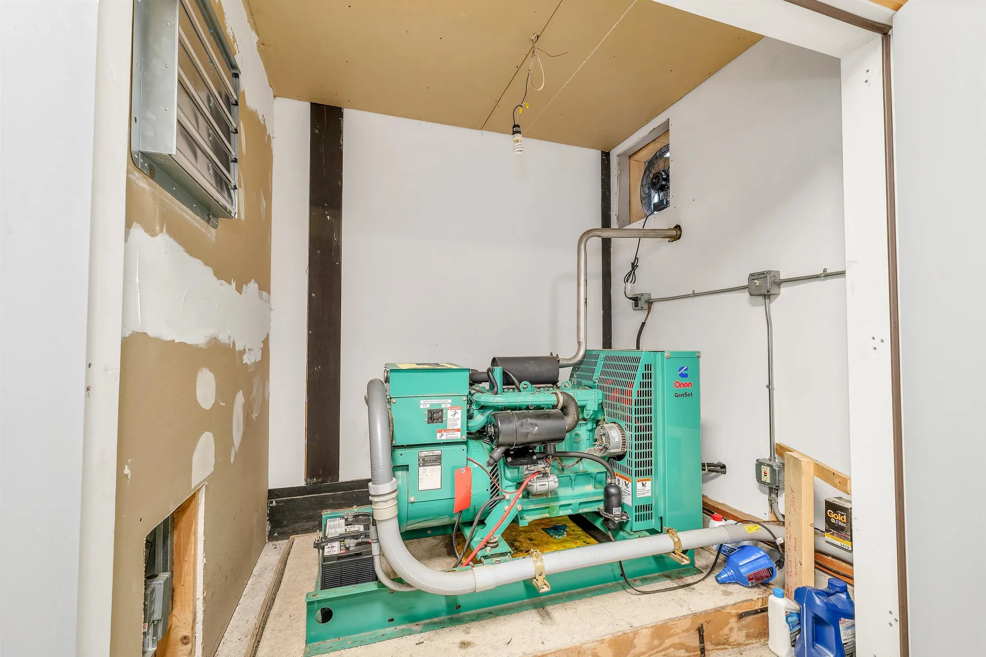 187 Huntress Bridge Road Effingham NH 03882