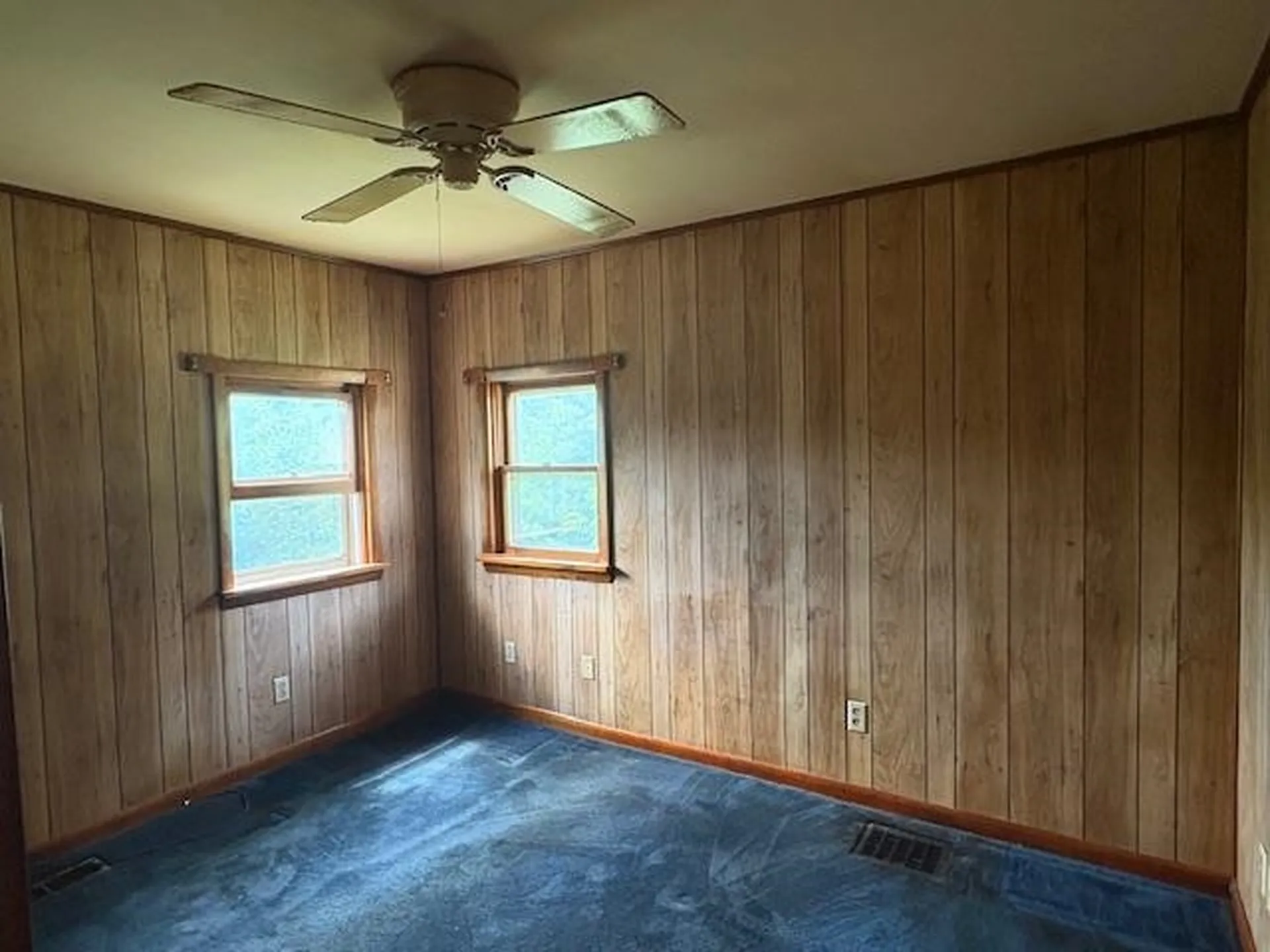 215 Old Quechee Road Hartford VT 05059