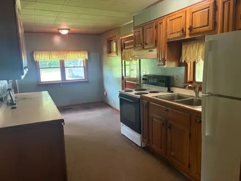 215 Old Quechee Road Hartford VT 05059