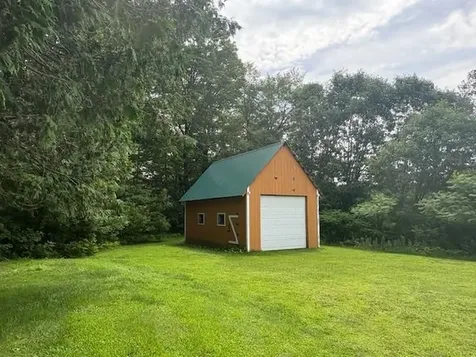 215 Old Quechee Road Hartford VT 05059