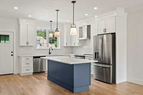 67 Groton Road Nashua NH 03062