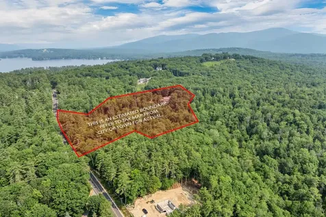 323 Governor Wentworth Highway Tuftonboro NH 03853