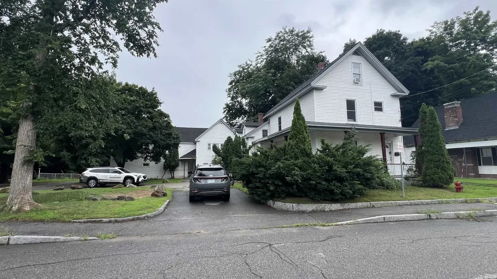 11 Sheridan Avenue Rochester NH 03867