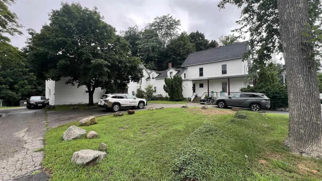11 Sheridan Avenue Rochester NH 03867