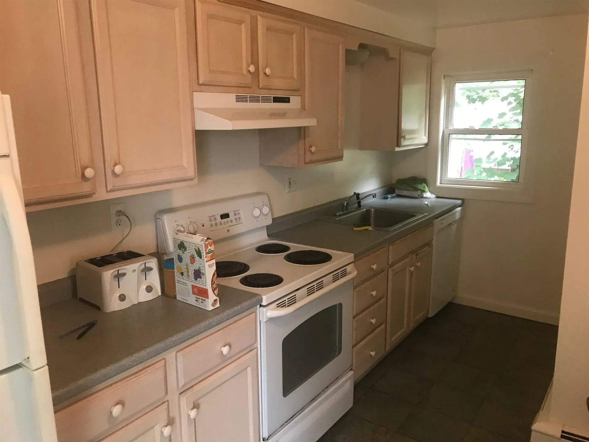 11 Sheridan Avenue Rochester NH 03867