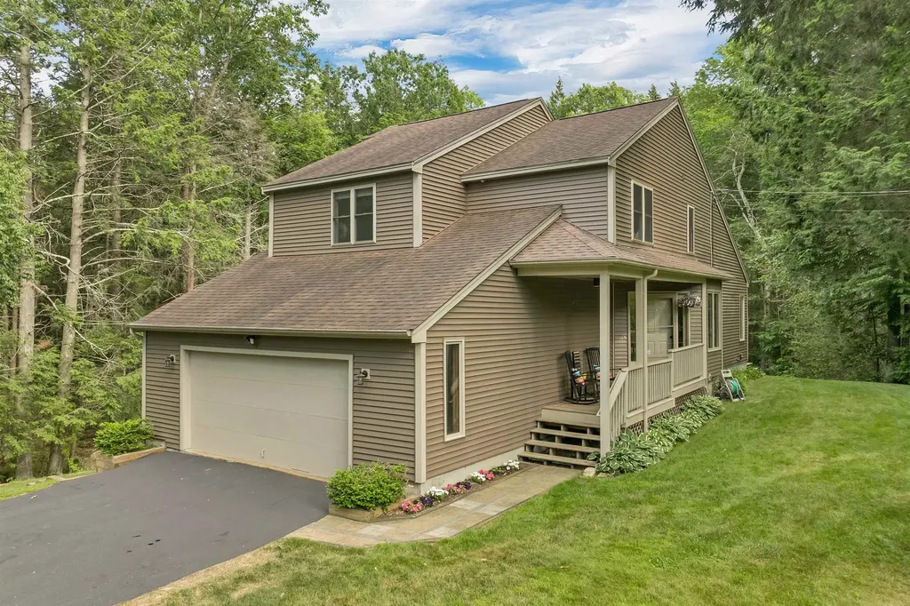 125 Deer Ridge Drive Barrington NH 03825