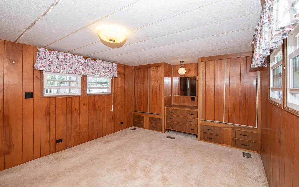 309 Friar Tuck Drive Exeter NH 03833
