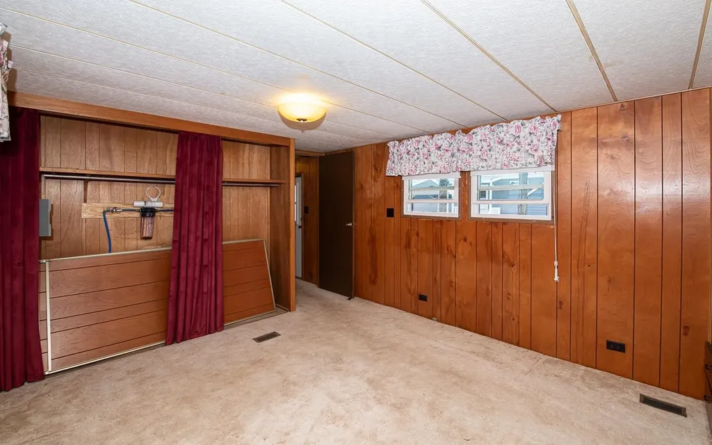 309 Friar Tuck Drive Exeter NH 03833